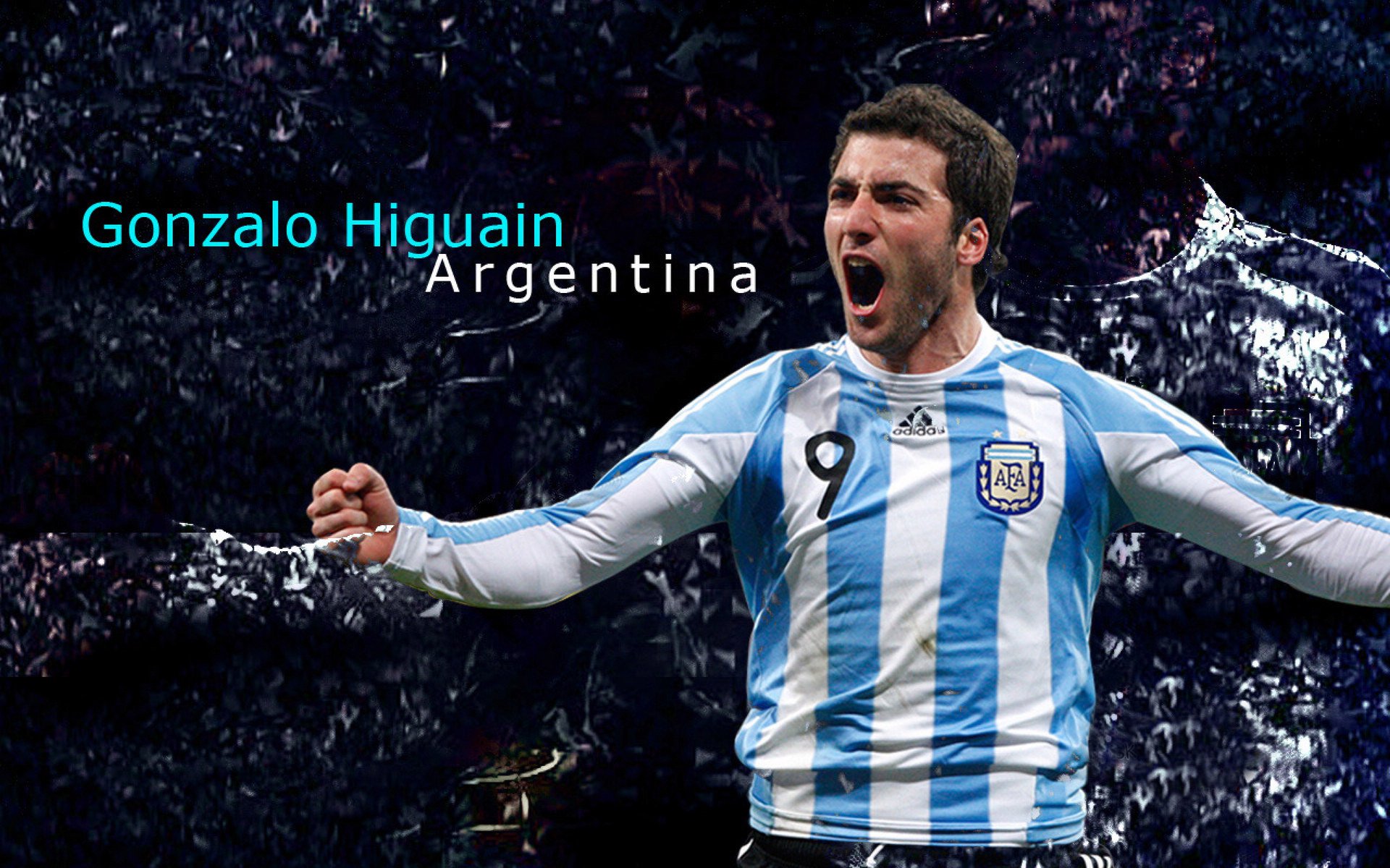 教练布阵是否应更多考虑边路球员身体对抗能力，教练员队伍